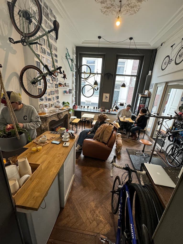 Bikes and coffee 6
