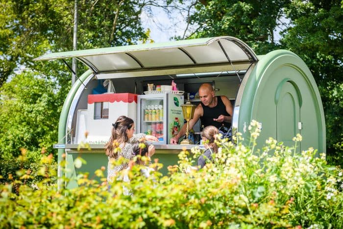 Vittorio Perzisch ijs-4