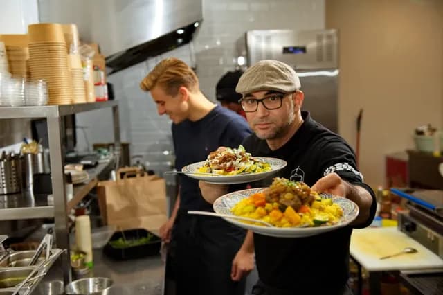 De Couscous Bar staff
