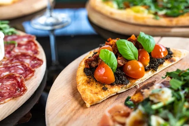 Gourmet Market Pizza