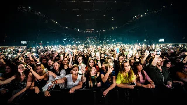 Poppodium 013 publiek Jostijn Ligtvoet